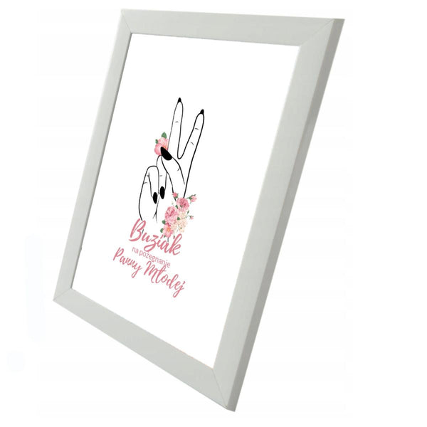 Pamiątkowy czarny plakat Buziaki na pożegnanie Panny Młodej w ramce.