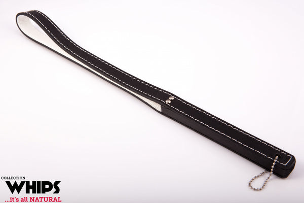 Pejcz   Pas do chłosty, biały