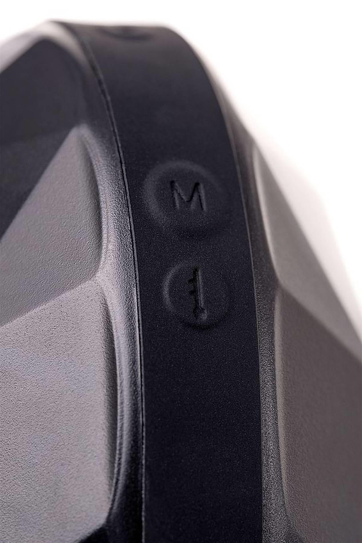 7d0b3fee4aa2fc93f54d3161cbf4f13f