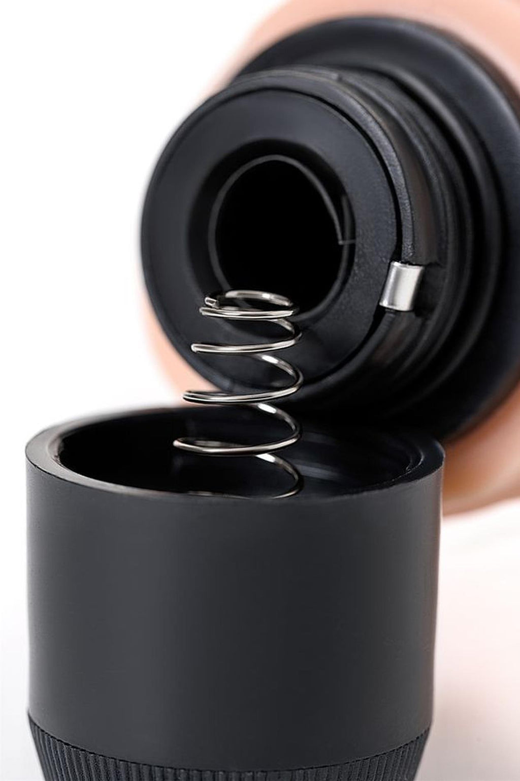 59dc6359e1411b75e3976c556160c890