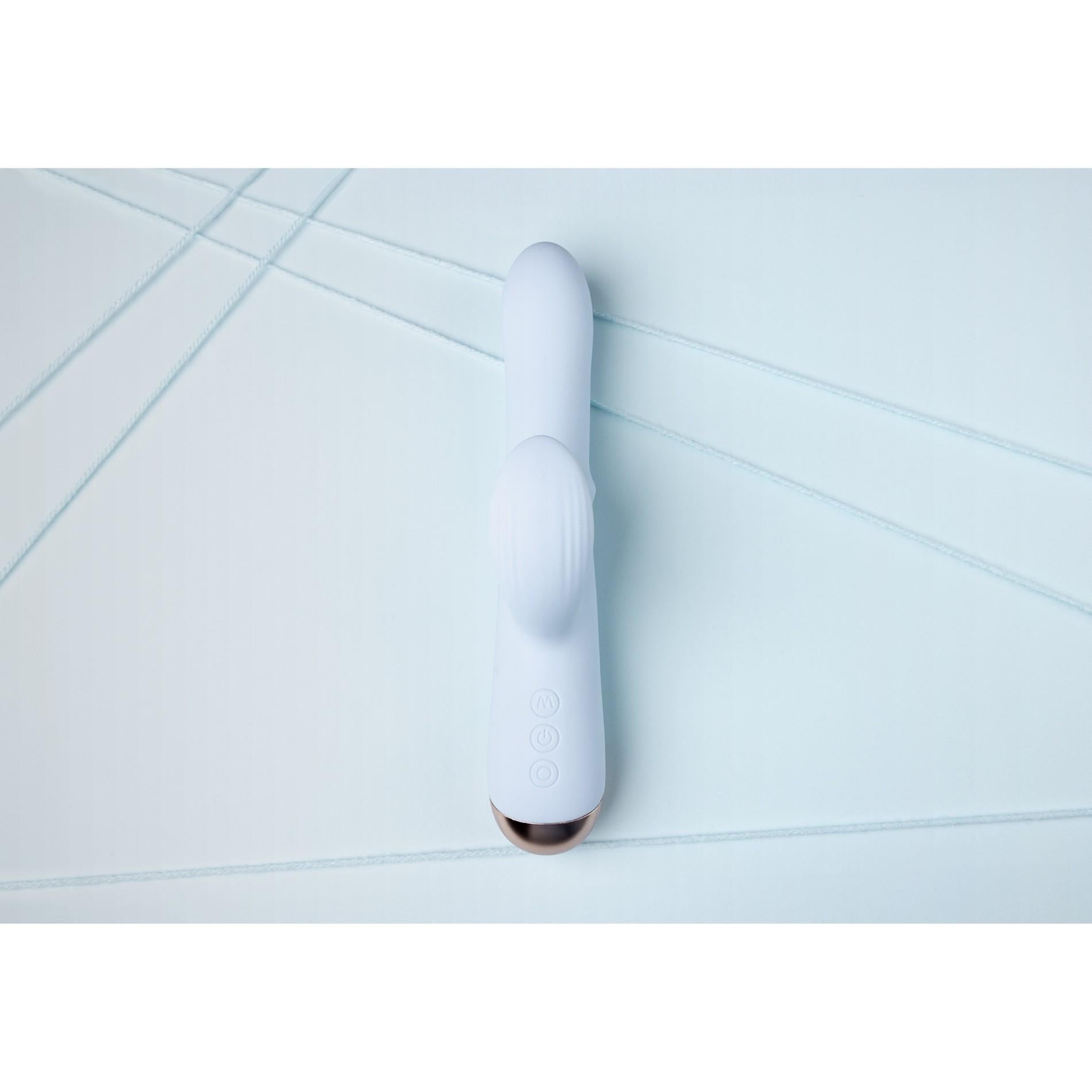 64395ed037b9074472750998df14b416