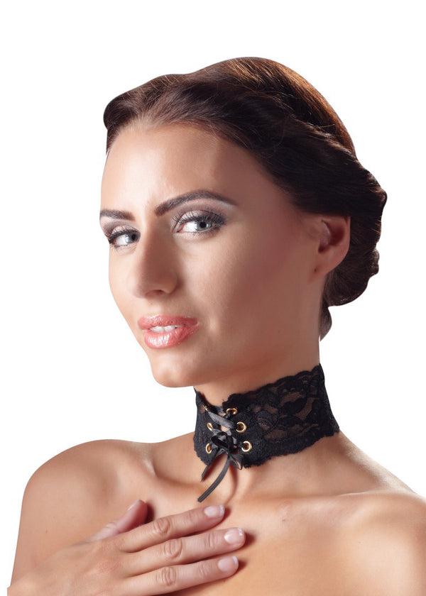 Lace Choker
