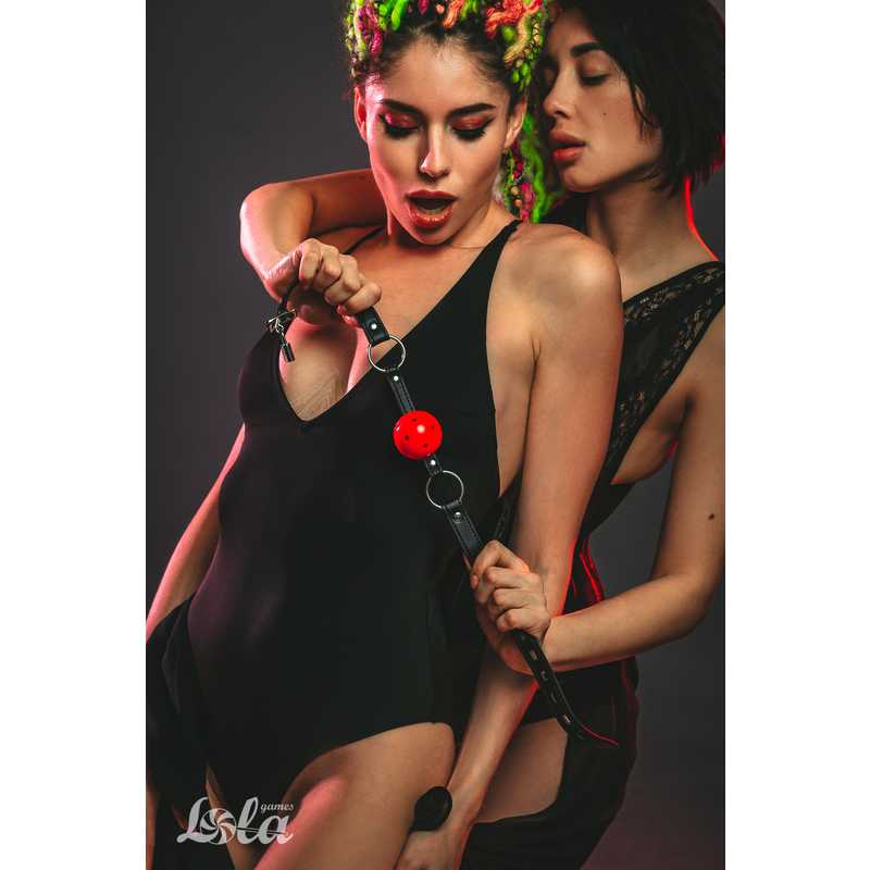 8322b164348620a0e41a1ee65ae8ec35