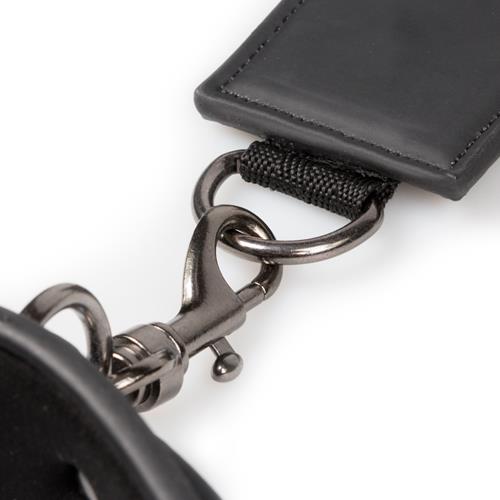 82549d8ea9519747a9909de5184aacc5